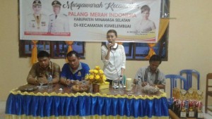 Filly Yakin SIP memberikan sambutan usai terpilih Ketua PMI Kecamatan Kumelembuai