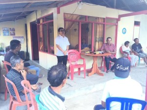 Senator Ir Stefanus BAN Liow menyerap aspirasi di Desa Mangkid Kecamatan Belang Minahasa Tenggara