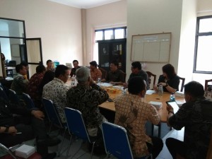 Komisi II dan Komisi III DPRD Tomohon menerima kunjungan Komisi II DPRD Surakarta