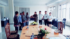 Djemmy Sundah SE menerima Kunker DPRD Keerom Papua