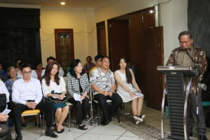 Sekretaris Kota Tomohon Ir Harold V Lolowang MSc MTh  membawakan sambutan 