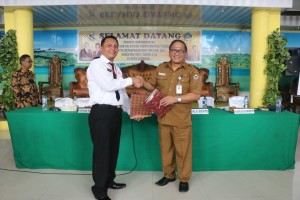 Sekretaris Kota Tomohon dan peserta Diklat PIM III Provinsi Bali