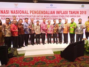 Wali Kota Tomohon Jimmy F Eman SE Ak menghadiri Rakornas  Tim Pengendalian Inflasi Daerah