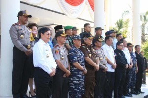 Wali Kota Manado .GS Vicky Lumentut , Operasi Mantap Brata Samrat 2018. Kapolda Sulut, Brigjen Pol Bambang Waskito,