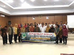 program Pengendalian Penyakit Menular ,Komisi Zoonosis, Jawa Barat, Drs. Hj. Sonny S. Adisudarma
