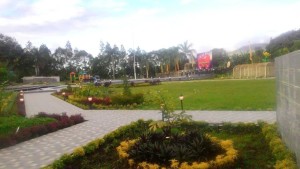 Taman Kabasaran yang terletak di kompelks Mal Pelayanan Publik Kota Tomohon 