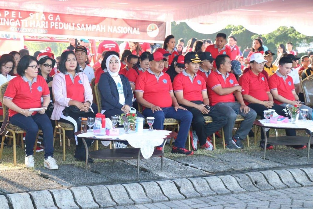Ketua Wanita Selam Indonesia , WASI, Ny. Tri Tito Karnavian, Hari Peduli Sampah Nasional