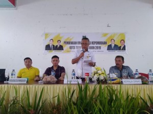 Asisten Perekonomian atas nama Wali Kota Tomohon membuka kegiatan