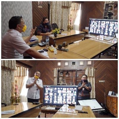 Wali Kota Tomohon didampingi Kadis Dikbud video conference dengan para siswa di Hardiknas