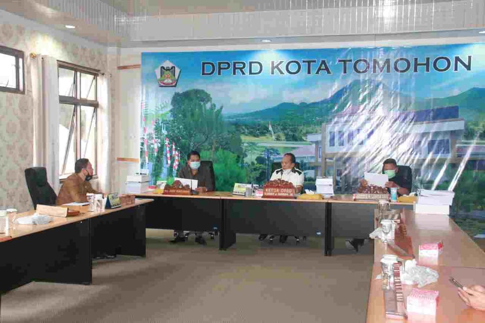 Rapat Banmus dipimpin Ketua DPRD Tomohon