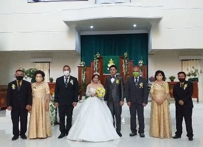 Wali Kota Tomohon saki pernikahan Kristovel dan Mellisa