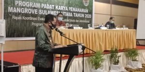 Gubernur Sulawesi Utara, Agus Fatoni, program padat karya, penanaman mangrove,