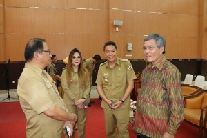 Wali Kota Tomohon, Wakil wali Kota, Sekretaris Kota bersama Kepala BPK-RI Perwakilan Sulawesi Utara