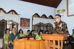 Asisten Umum Novi Politon SE MM mewakili wali kota di Hapsa W/KI Tomohon Tiga