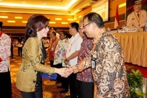 Bupati CEP Terima Penghargaa Anugera Pangripta Nusantara3