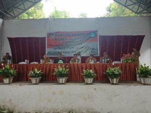 Bupati Mewoh Temui Jajaran Dinas Pendidikan Kecamatan Kombi dan Lembean Timur