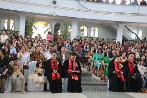 Pengutusan dan penerimaan dua pendeta  Jemaat GMIM Maranatha Paslaten