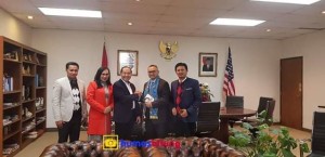 Potensi Wisata Bitung,  Konsulat Jenderal Indonesia Amerika ,Simon DI Soekarno, Maximiliaan Jonas Lomban