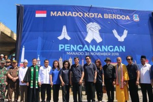 Manado Kota Berdoa, GS Vicky Lumentut ,Mor Bastiaan, BKSAUA manado, FKUB Manado,