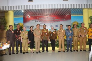 KPK-RI bersama para kepala daerah dna utusna kepala daerah se-Sulawesi Utara