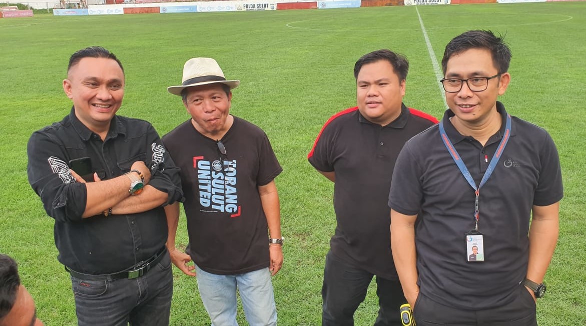 PT LIB verifikasi stadion Klabat, Somad didampingi Victor Rarung dan Vian Rondonuwu (asisten Manajer Sulut United)