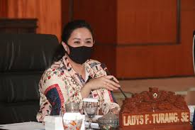 Ladys F Turang SE, Ketua Pansus LKPJ