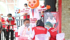 Gubernur Sulawesi Utara, Olly Dondokambey, vaksinasi Covid-19, vaksinasi Covid-19 di Provinsi Sulut,