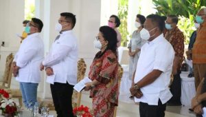 Gubernur Sulawesi Utara, Olly Dondokambey, ibadah Paskah, Pendeta Emeritus GMIM, 