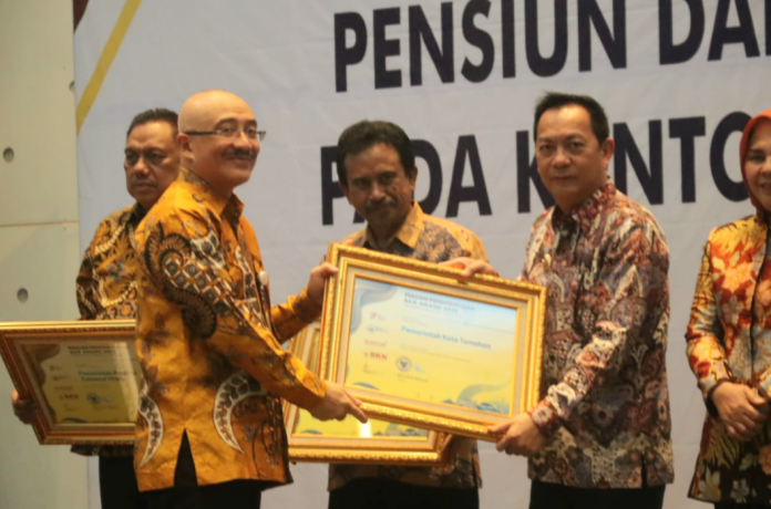 BKN Award, Tomohon, Caroll Joram Azarias Senduk