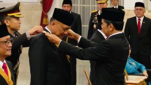 Gubernur Sulawesi Utara, Olly Dondokambey, Tanda Kehormatan, Presiden Joko Widodo, Bintang Jasa Utama,