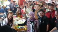 Siti Atiqoh, Istri Calon Presiden, Ganjar Pranowo, Pasar Bersehati Manado,