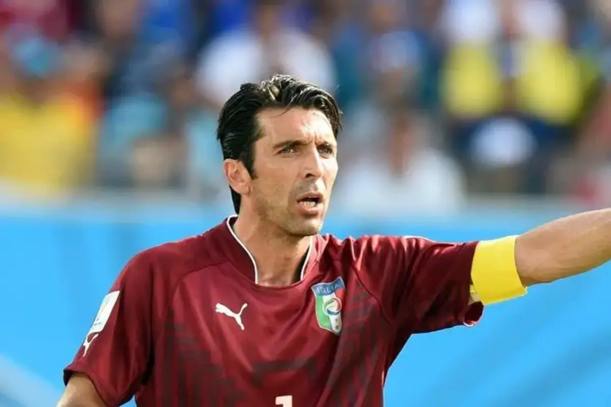 Buffon Ungkit Insiden Zidane-Materazzi, Sentil Kegagalan Italia
