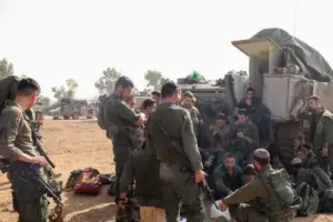 [POPULER GLOBAL] Pemukulan Patung Yesus di Lebanon | Pesawat Gagal Terbang