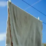 Lama-lama Handuk Jadi Kasar dan Tidak Menyerap Air? Ini Penyebabnya