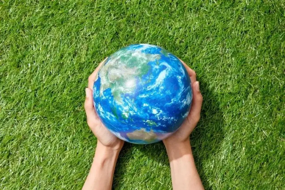 Hari Bumi dan Semangat Transisi Energi