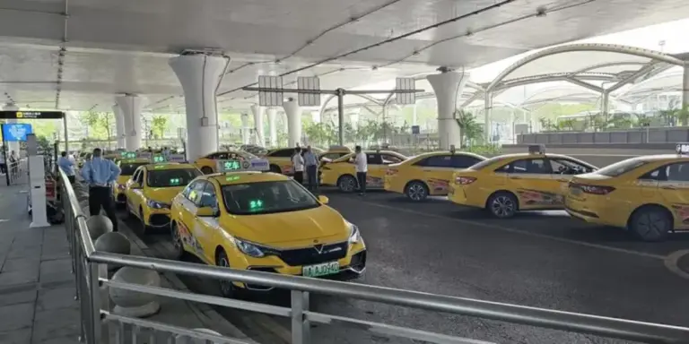 Beli Mobil Bensin di China Bisa Antre Pelat Nomor 10 Tahun