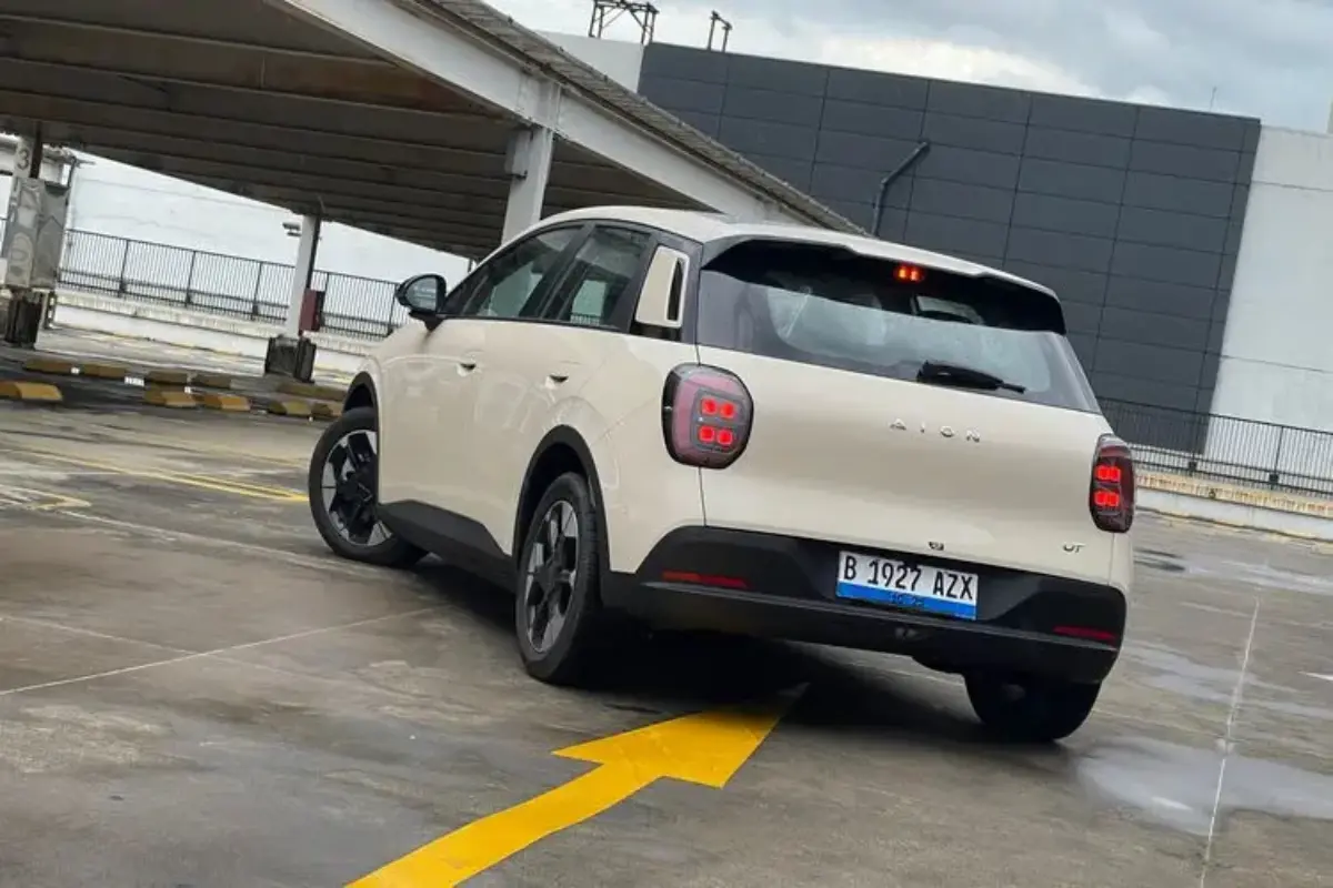 Isu BBM Naik Jadi Angin Segar buat Mobil Listrik