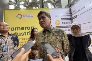Harga Plastik Mahal, Kemenperin Sarankan Industri Kemasan Beralih Gunakan Kertas hingga Kaca