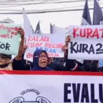 Eks Karyawan Sritex Menunggu Pesangon dan THR, Jual Aset Hingga Kerja Serabutan
