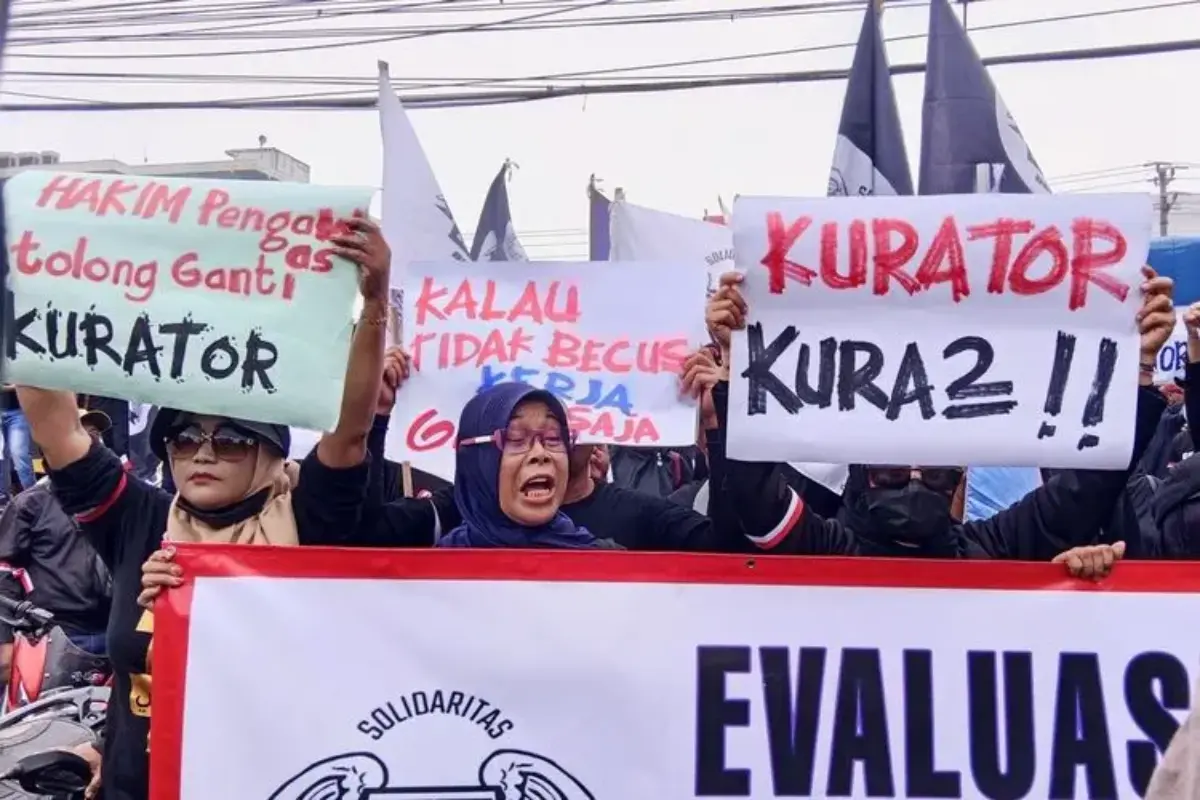 Eks Karyawan Sritex Menunggu Pesangon dan THR, Jual Aset Hingga Kerja Serabutan