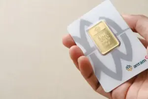 Pengamat Soroti Risiko Beli Emas Antam Lewat Jastip: Harga Tak Wajar dan Kelangkaan