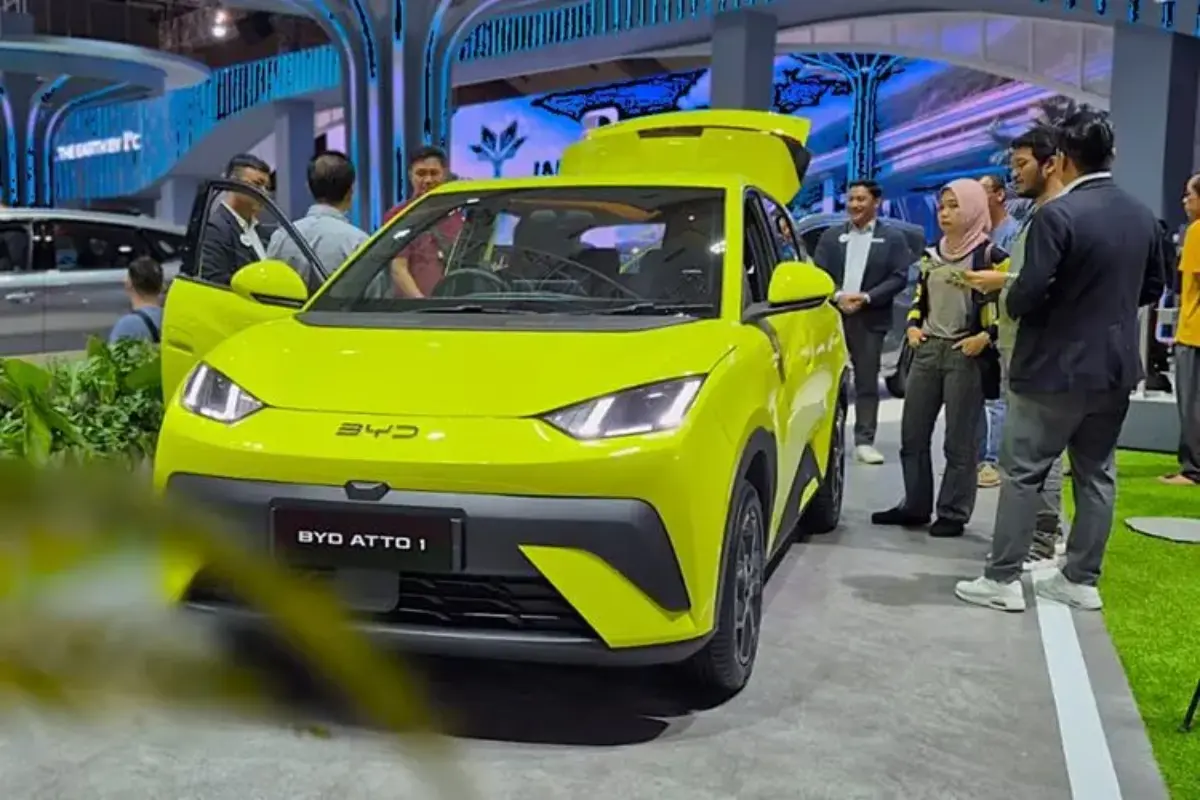 Regulasi Baru: Perbandingan Pajak Air EV, Atto 1, dan Brio Satya