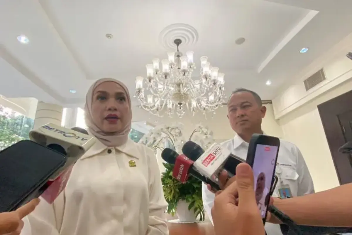 ESDM-Pertamina Bantah Ada Kapal Angkut LPG Keluar dari Selat Hormuz ke RI