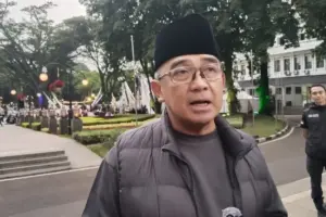 Harga Minyakita Beragam di Bandung, Farhan Ungkap Penyebab dan Peringatkan Penimbun
