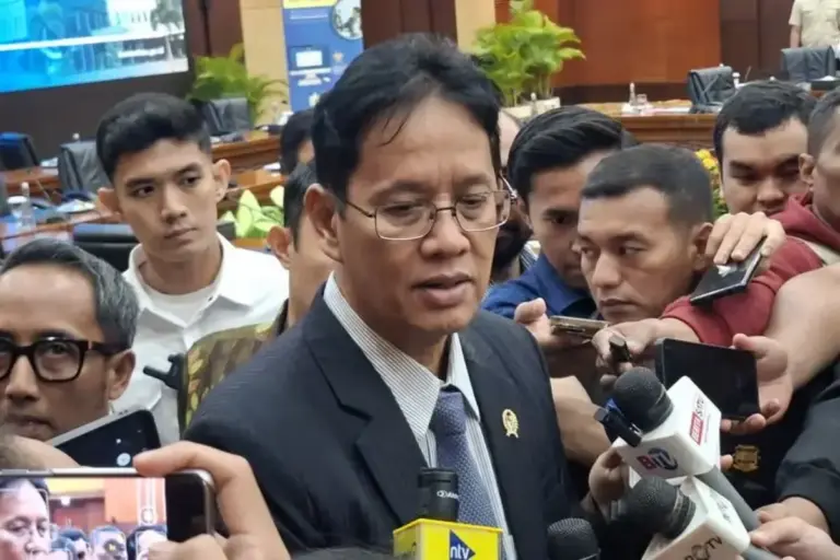 PPN Jalan Tol: Dibatalkan 2015, Direncanakan Lagi di Era Purbaya