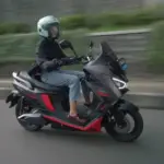 Tes Lengkap Polytron Fox 350, Skuter Listrik Bongsor yang Serba Pas