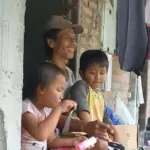 Akhir Bahagia Azizah Bocah Viral Perawat Ayah, Bisa Sekolah dan Dapat BPJS