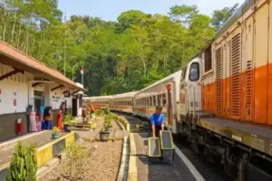 Luar Jawa Masih “Anak Tiri” soal Jaringan Kereta Api, Ini Strategi AHY