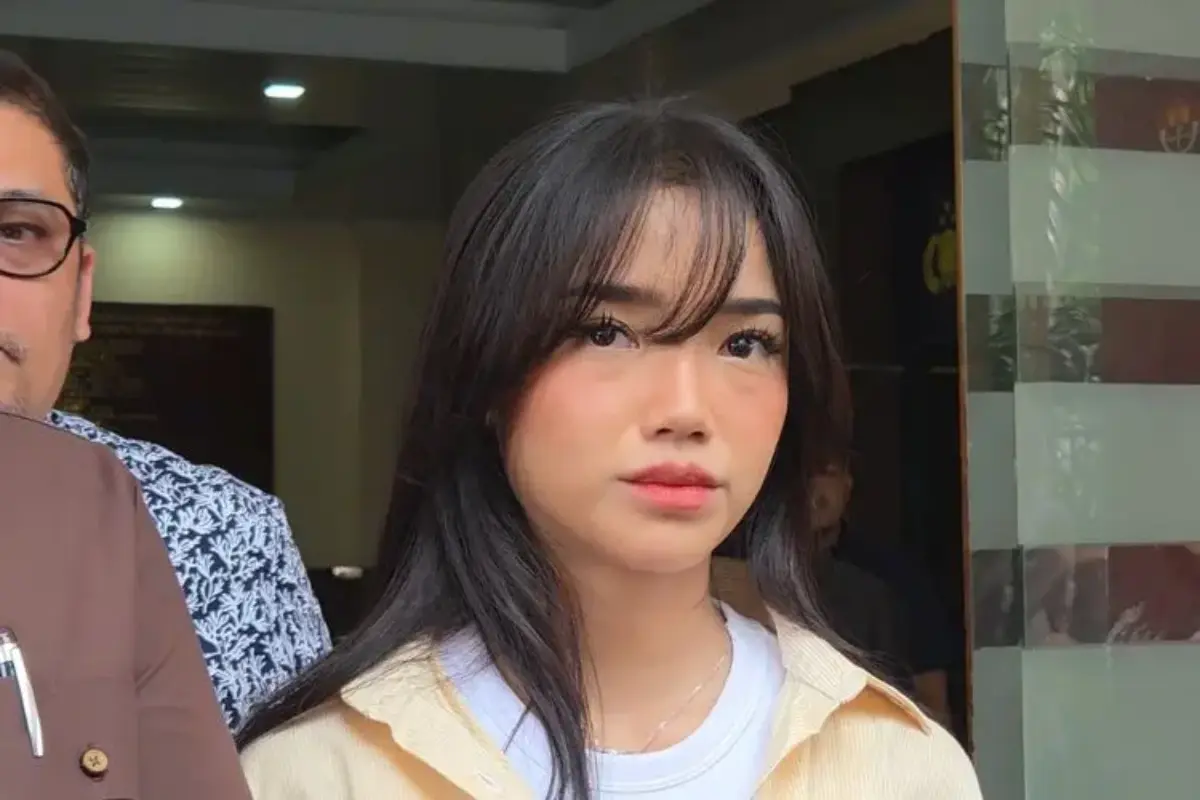 Fuji Sambangi Polres Jaksel, Tanyakan Pengakuan Mantan Admin soal Dugaan Penggelapan