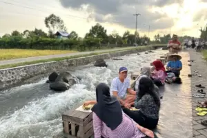 Senja, Kopi, dan Tubing Seru di Sumbergondo: Cara Menikmati Sore di Banyuwangi